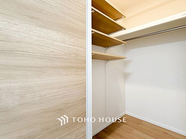 暮らし心地を大きく左右する収納を適材適所に配置。