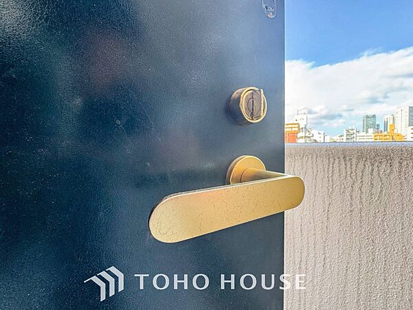 外出時も安心、玄関鍵。