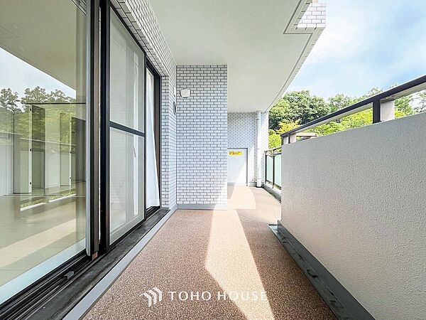 バルコニーを拡大表示