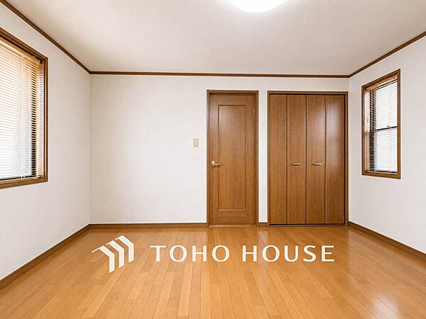 1日の疲れを癒し、心地よく寛げるようゆったりとした広さを確保しています。