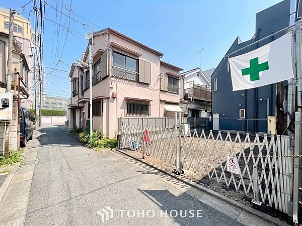 閑静な住宅地で小さなお子様がいるご家族にも安心な住環境が魅力です。