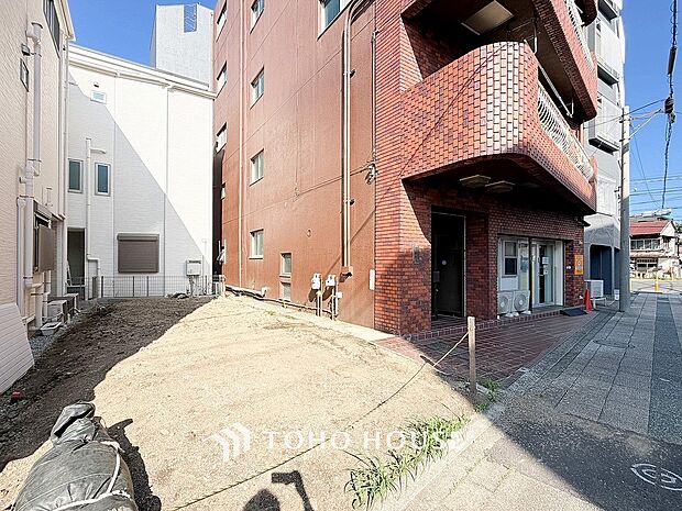 表現された空間は豊かな光と風を纏い、暮らしの時間を豊かにしてくれます。