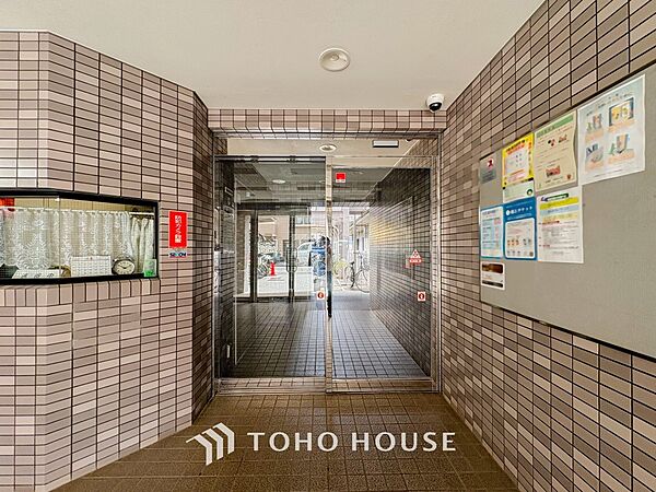 訪れるゲストや住む人を優しく迎え入れてくれる明るい空間です。