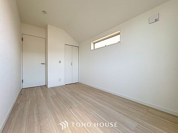 環境の良い場所にセンス良く暮らしたい、こだわりの室内には至福のシーンが繰り広げられます。