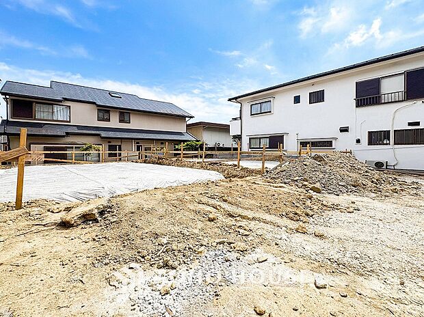 閑静な住宅地で小さなお子様がいるご家族にも安心な住環境が魅力です。