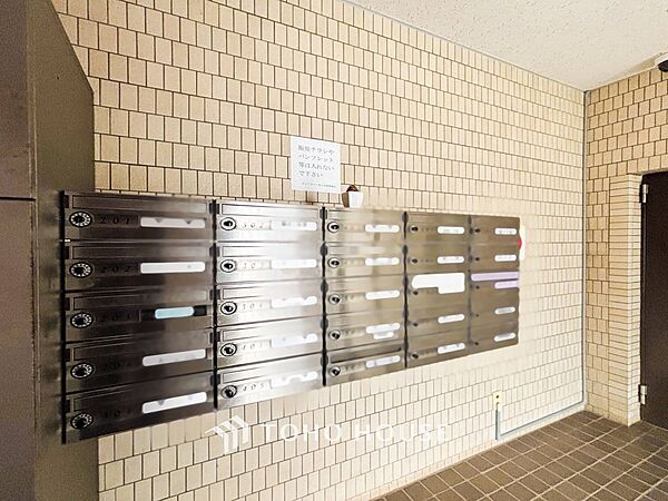 取り出しやすい郵便受け。