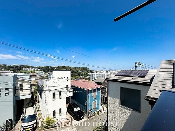 開放的で気持ちの良い眺望と青い空を満喫できます。