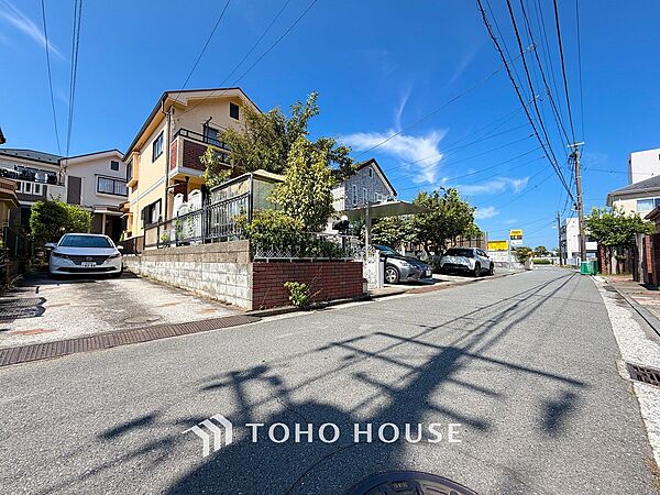 忙しく過ぎゆく日常を置き去るほど、ゆったりした時間が流れる住環境。