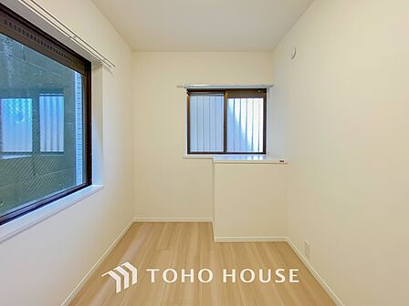 家族一人ひとりの大切なプライベート空間。感性で個性的に飾って頂けるようシンプルに仕上げてあります。