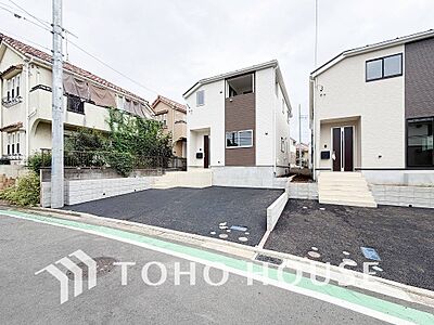 外観:時間のゆとりと空間、爽やかな陽光がもたらす光と風を贅沢なまでに感じる暮らしが始まります。 外観:時間のゆとりと空間、爽やかな陽光がもたらす光と風を贅沢なまでに感じる暮らしが始まります。