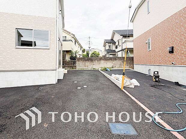 敷地内に駐車スペースがあると、日々の暮らしのをスムーズに運ぶ事が出来ます。