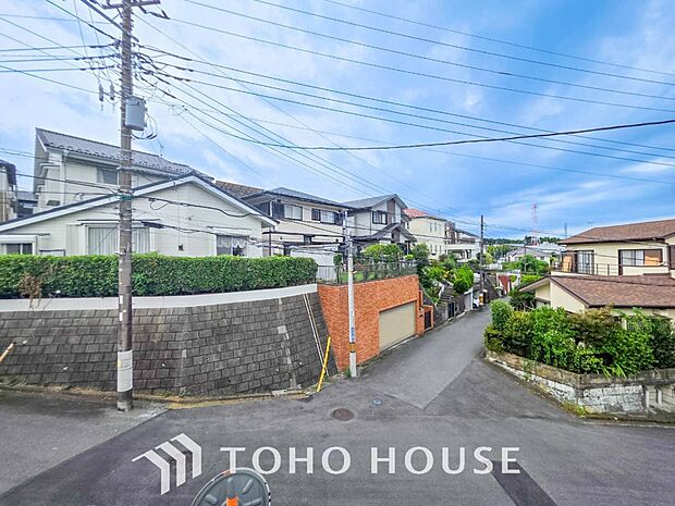 開放的で気持ちの良い眺望と青い空を満喫できます。