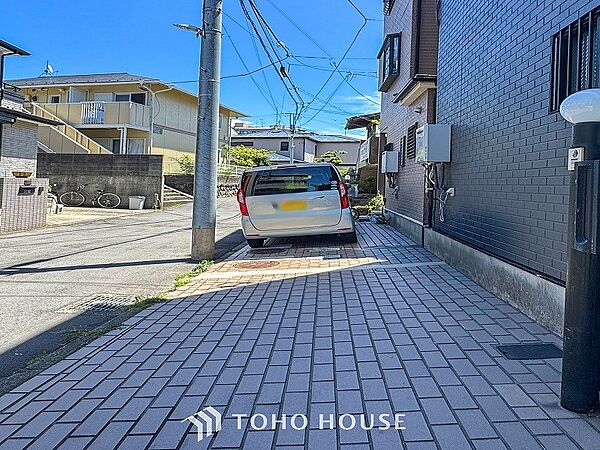 カースペースもゆとりある空間を保っています。