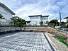 外観：毎日のお散歩も快適な、緑に恵まれた閑静な住宅地。