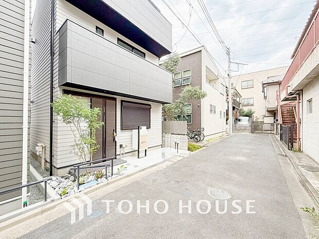 落ち着きのある閑静な住宅街。きっとここからご家族のかけがえのない想い出が作られることでしょう。