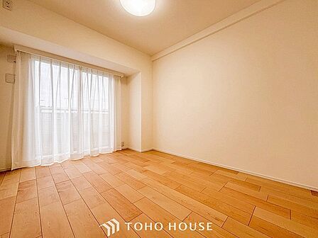 家族一人ひとりの大切なプライベート空間。趣味・感性で個性的に飾って頂けるようシンプルに仕上げてあります。