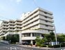 周辺：地域の総合病院として救急医療に24時間対応する医療機関です。