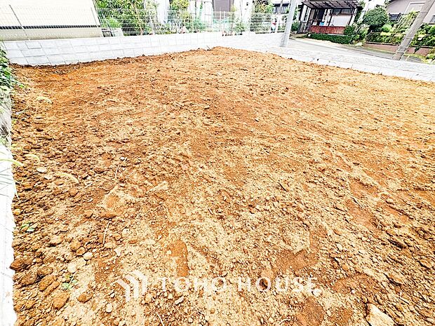 落ち着きのある閑静な住宅街。きっとここからご家族のかけがえのない想い出が作られることでしょう。