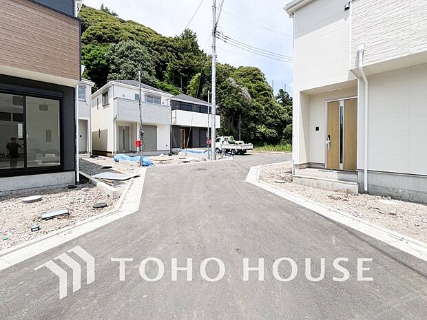 落ち着きのある閑静な住宅街。きっとここからご家族のかけがえのない想い出が作られることでしょう。