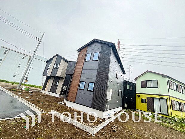 閑静な住宅街の陽当りに恵まれた土地で寛ぎに満ちた生活を。