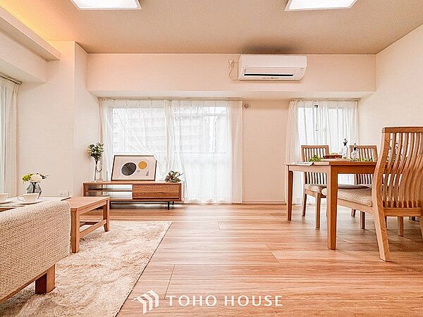 太陽の恵みを一気に受けた明るくお住まい。吹きぬける風を感じながら爽やかで風通しの良い暮らし。