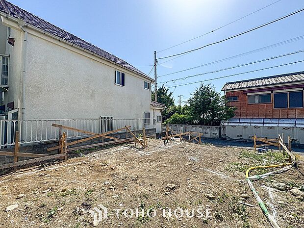 忙しく過ぎゆく日常を置き去るほど、ゆったりした時間が流れる住環境。