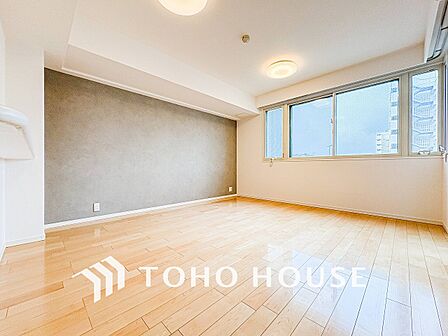 落ち着いた雰囲気に包まれた伸びやかな空間で、ゆったりと家族団らんの時間を過ごせます。