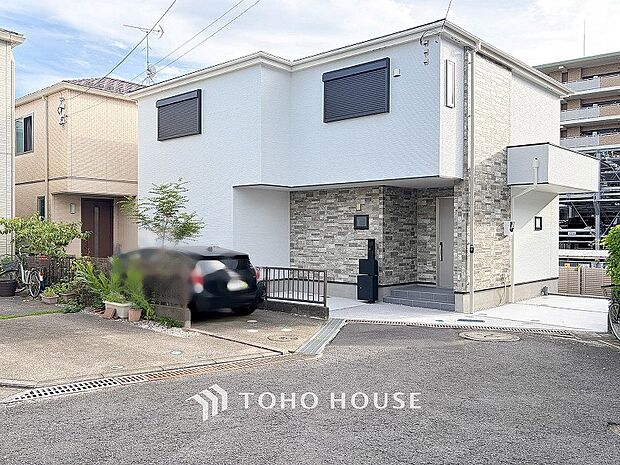 閑静な住宅街の一角、ひと時のくつろぎが生まれ、ゆっくりと愛着が育まれていきます。