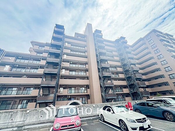 時間のゆとりと空間、爽やかな陽光がもたらす光と風を贅沢なまでに感じる暮らしが始まります。