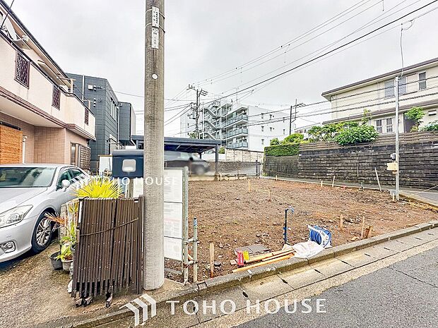 表現された空間は豊かな光と風を纏い、暮らしの時間を豊かにしてくれます。