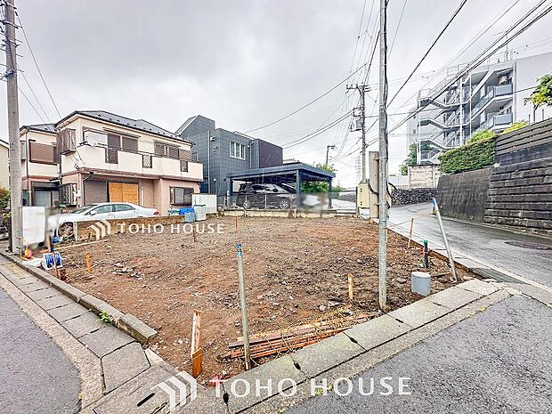 時間のゆとりと空間、爽やかな陽光がもたらす光と風を贅沢なまでに感じる暮らしが始まります。