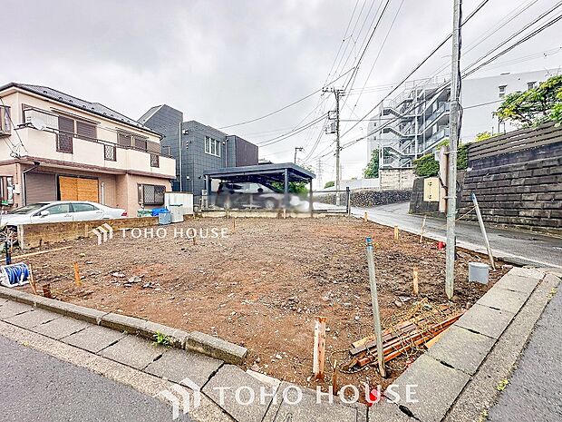 表現された空間は豊かな光と風を纏い、暮らしの時間を豊かにしてくれます。