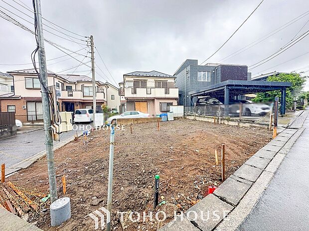 閑静な住宅地で小さなお子様がいるご家族にも安心な住環境が魅力です。