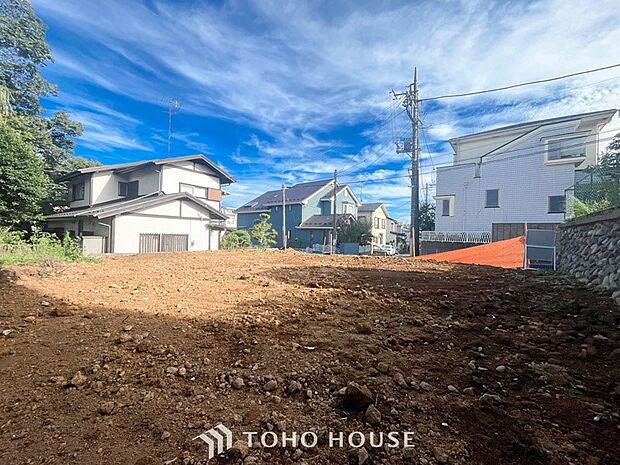 閑静な住宅地で小さなお子様がいるご家族にも安心な住環境が魅力です。