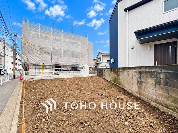 閑静な住宅地で小さなお子様がいるご家族にも安心な住環境が魅力です。