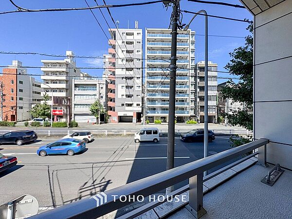 開放的で気持ちの良い眺望と青い空を満喫できます。