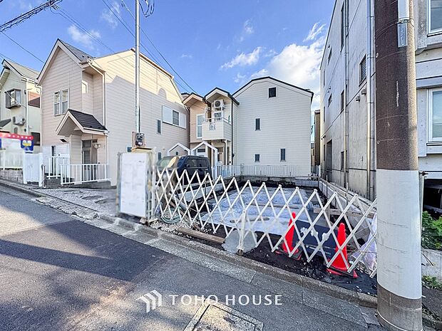 表現された空間は豊かな光と風を纏い、暮らしの時間を豊かにしてくれます。