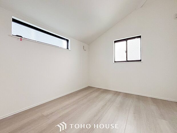 環境の良い場所にセンス良く暮らしたい、こだわりの室内には至福のシーンが繰り広げられます。
