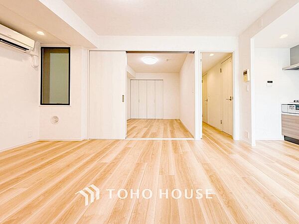 ご家族やお客様との時間など、多くの時を刻む空間。何気なく過ぎる時でさえも上質なひと時に。