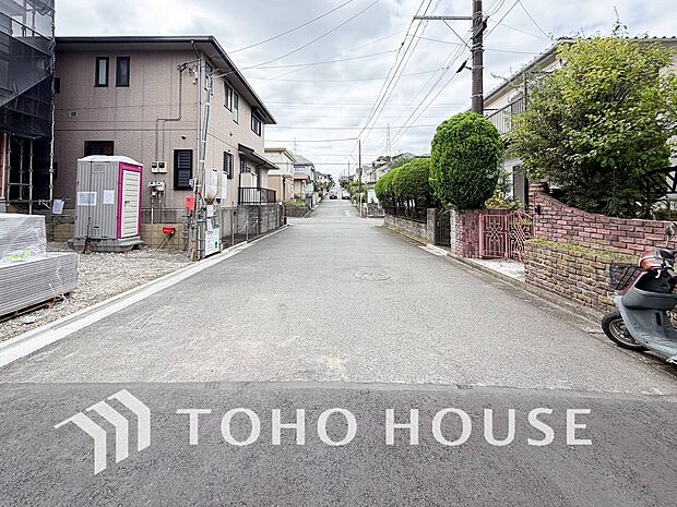 忙しく過ぎゆく日常を置き去るほど、ゆったりした時間が流れる住環境。