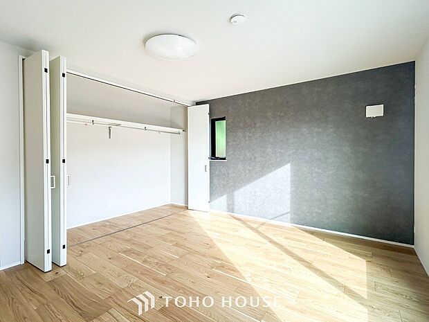環境の良い場所にセンス良く暮らしたい、こだわりの室内には至福のシーンが繰り広げられます。
