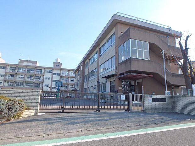 横浜市立東本郷小学校