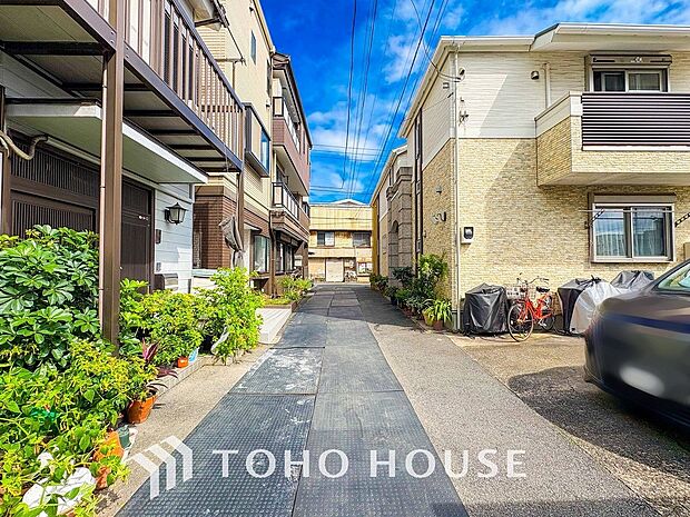 忙しく過ぎゆく日常を置き去るほど、ゆったりした時間が流れる住環境。