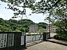 周辺：横浜市立鷹取小学校