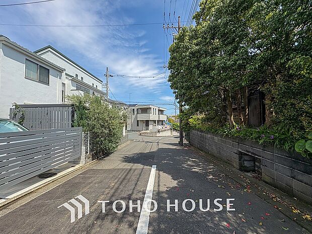 忙しく過ぎゆく日常を置き去るほど、ゆったりした時間が流れる住環境。