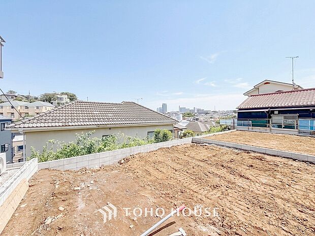 忙しく過ぎゆく日常を置き去るほど、ゆったりした時間が流れる住環境。