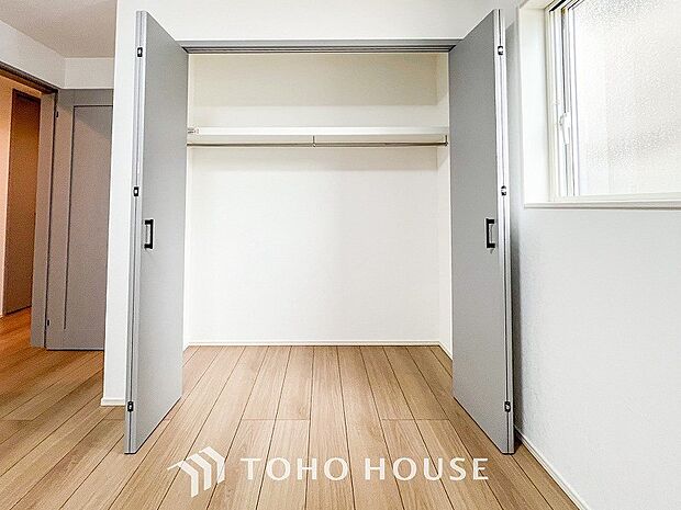 空間を余すところなく有効利用した収納は生活空間をより上質なものにしてくれるでしょう。