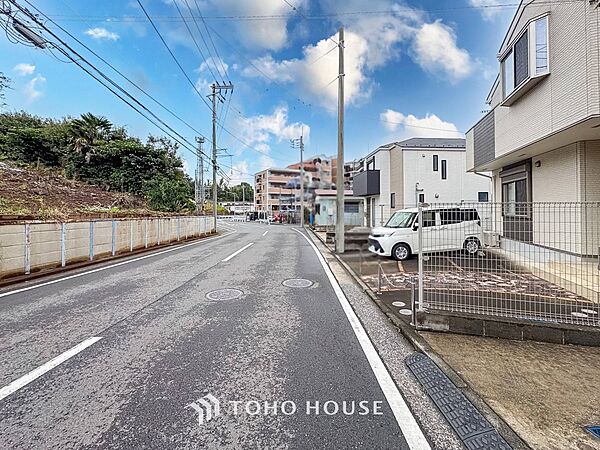 落ち着きのある閑静な住宅街。きっとここからご家族のかけがえのない想い出が作られることでしょう。