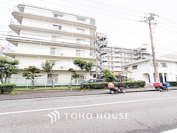 駅やお買物施設が徒歩圏に揃う、暮らしやすさに満たされる住環境です。