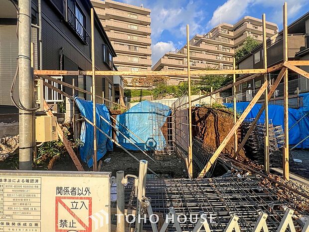 閑静な住宅地で小さなお子様がいるご家族にも安心な住環境が魅力です。